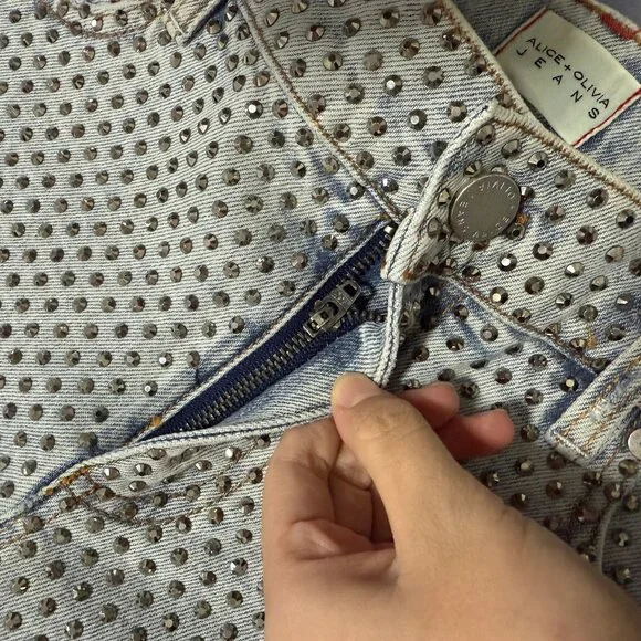 Alice and Olivia Trish Embellished Jeans - Picture 5 of 10